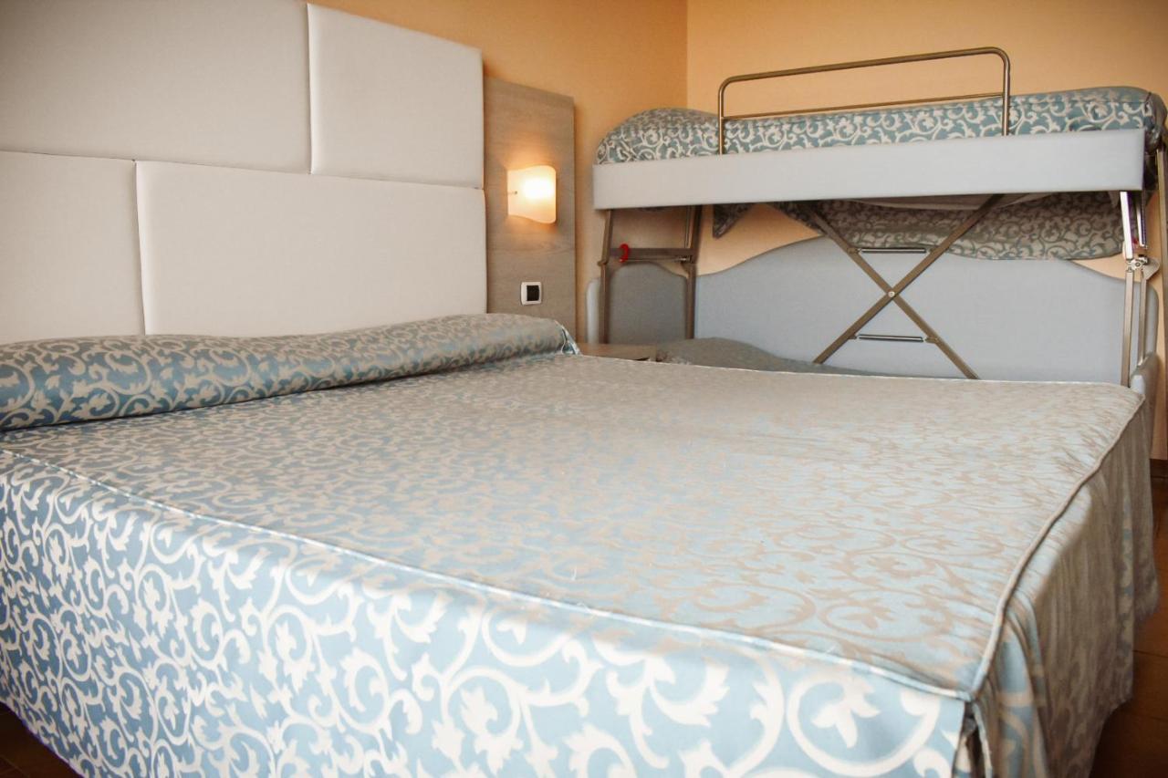Hotel Costa Verde Торторето Экстерьер фото