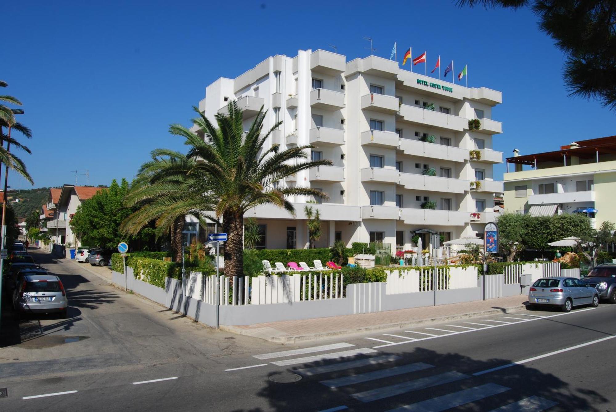 Hotel Costa Verde Торторето Экстерьер фото